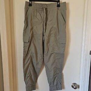 Eddie Bauer Women's Olive Jogger Pants